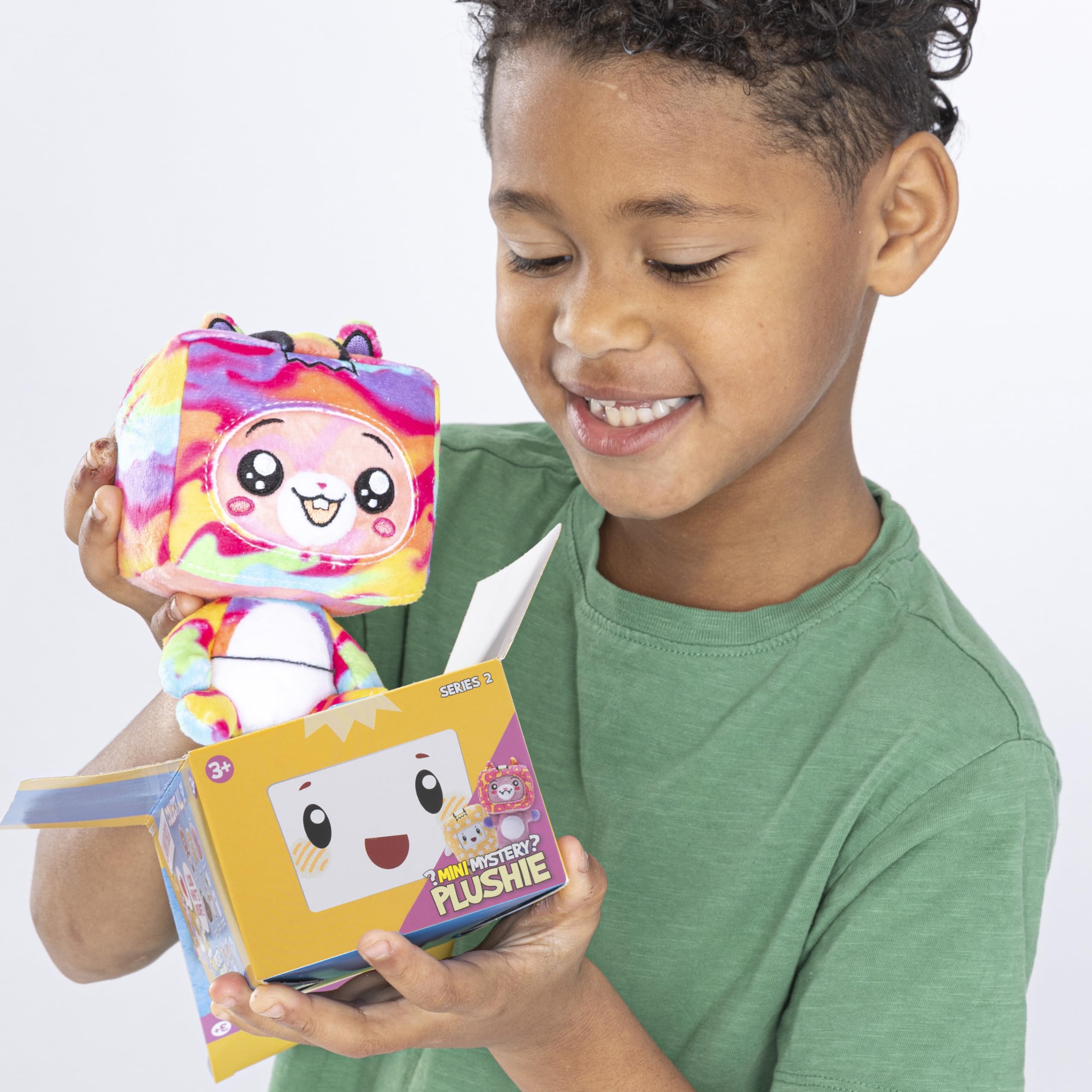 LankyBox unboxing moment with a Mini Mystery Plush.