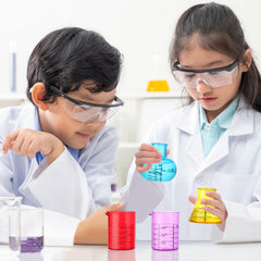 LaRandom safety glasses provide eye protection during DIY science activities.