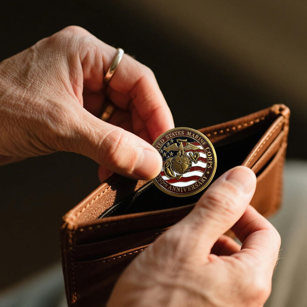 Lastikor Marine Corps coin high-relief, gold-plated detail for display and admiration