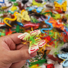 Laxdacee 100 Pcs mini bugs centipede – bold figure for bug-themed games.