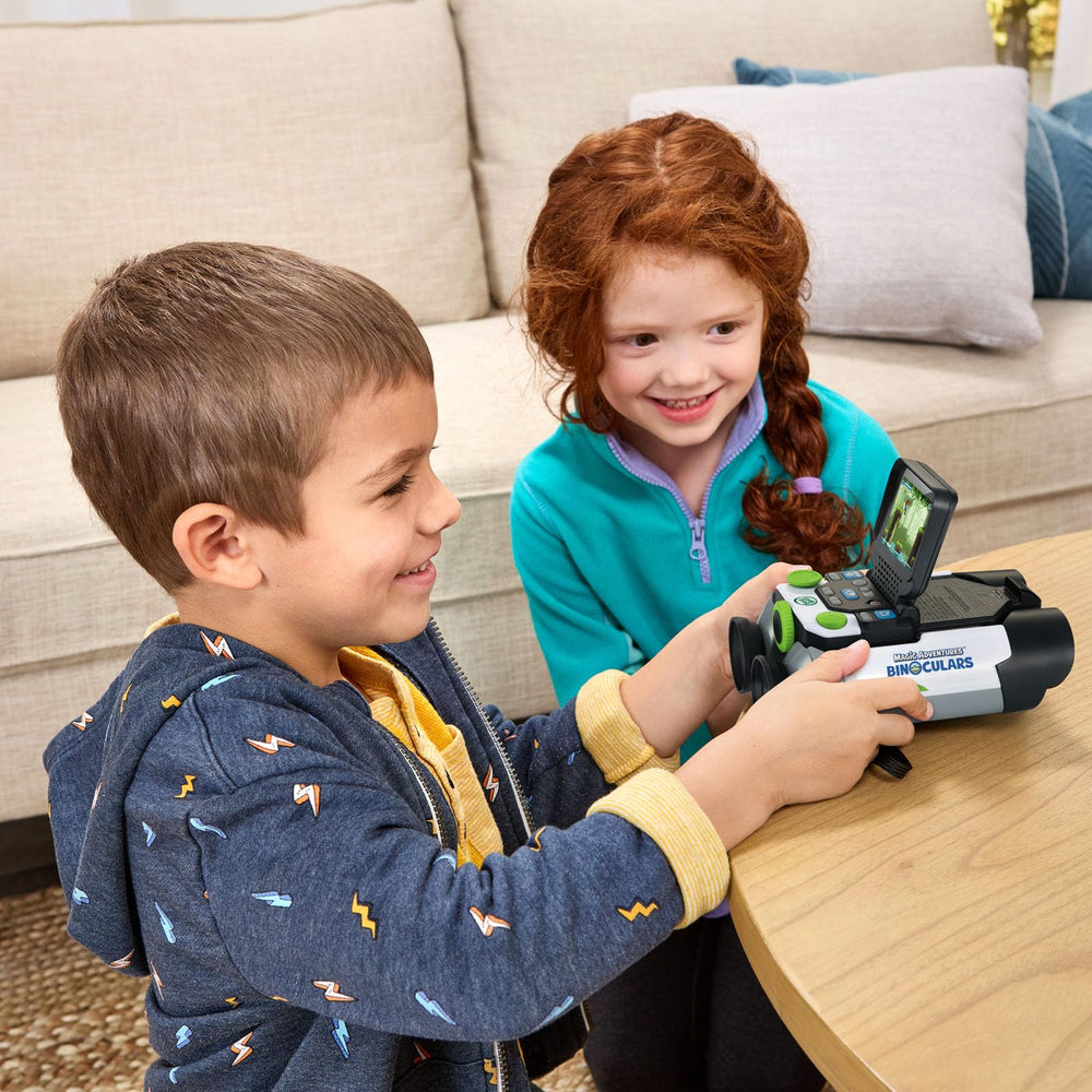 Field Guide Quiz challenges kids to name animals, plants, and fungi