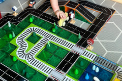 Learn & Grow level crossing adds realistic intersections.