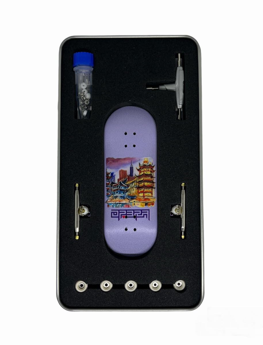 LEEFAI Pro fingerboard with maple deck and UV graphic for durable design