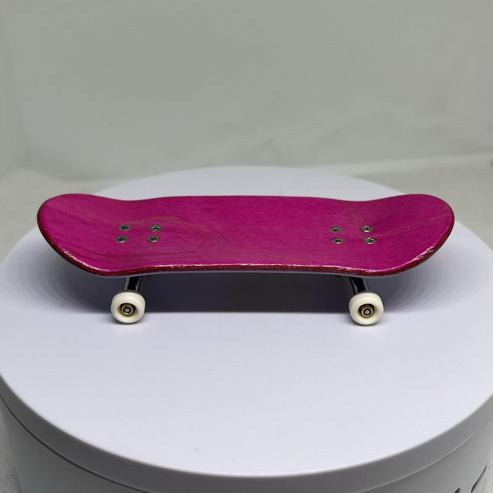 LEEFAI Pro UV print detail highlights bold deck artwork