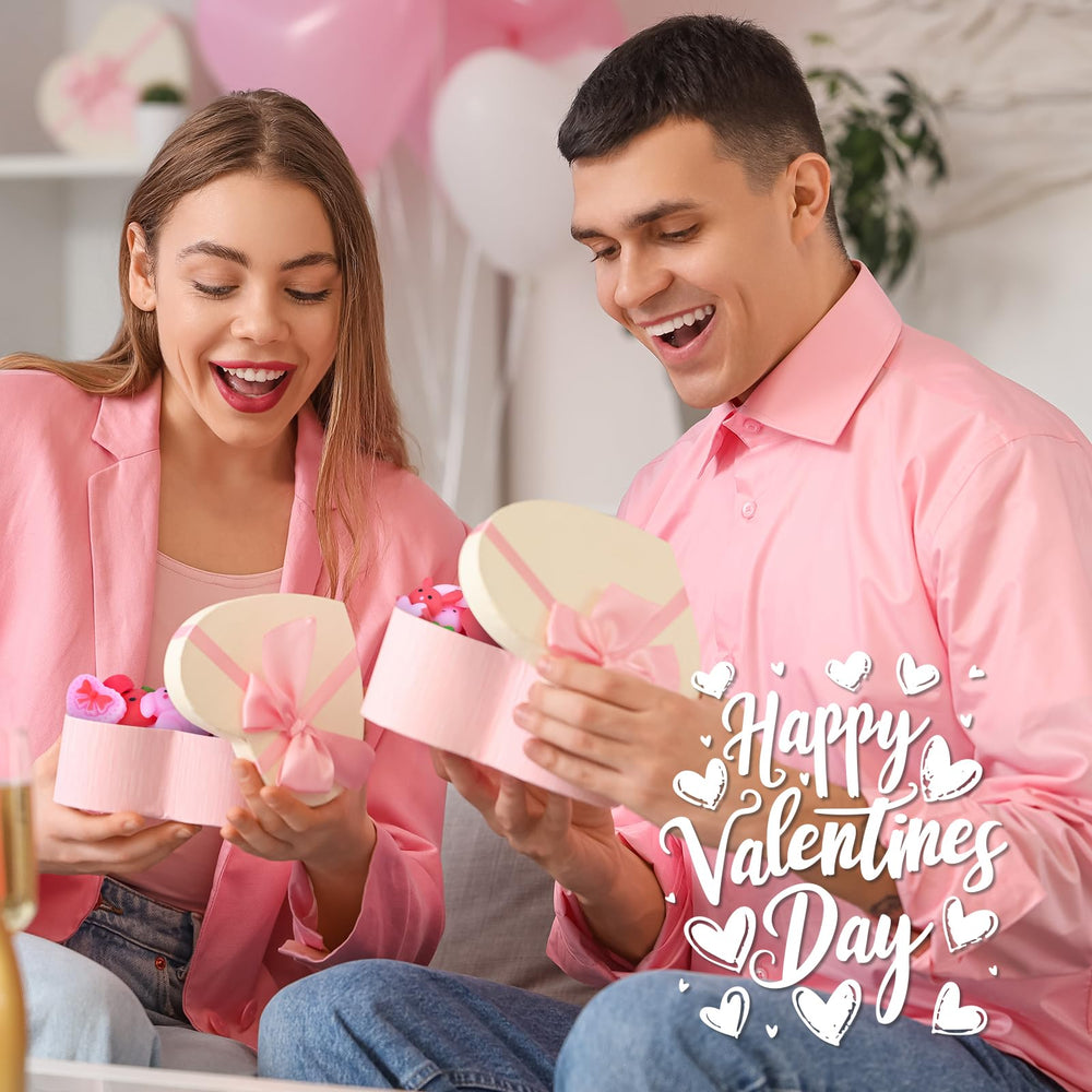 LEEHUR Valentine bear mochi squishy offers cute fidget play and comforting moments