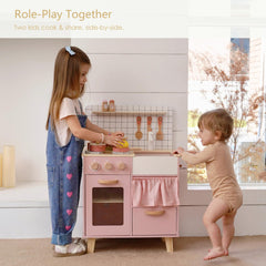Leeshyah pink play kitchen faucet detail highlights interactive water-like play and pouring practice.