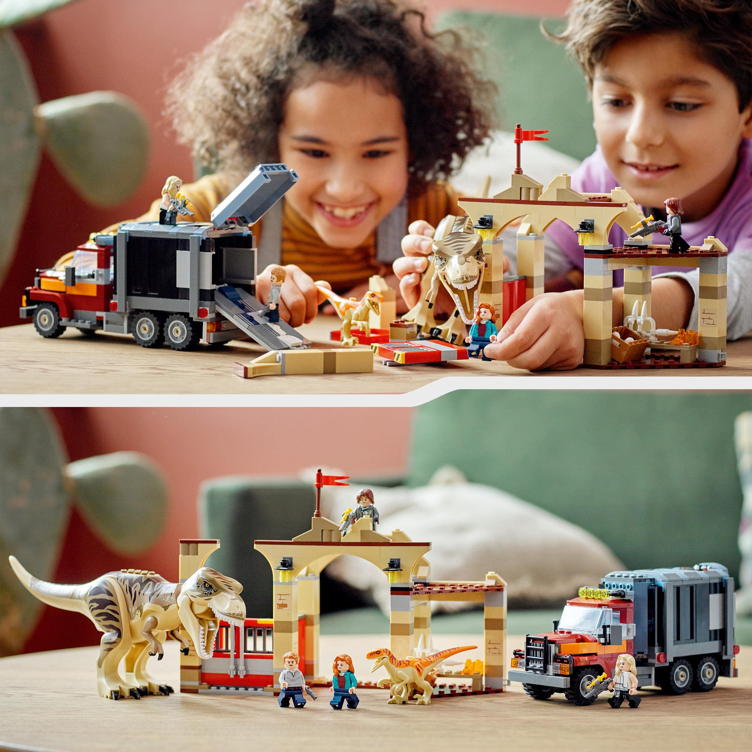 LEGO 4 minifigures included to expand your Jurassic World scenarios