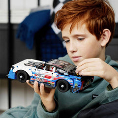 LEGO 42153 Camaro ZL1 steering feature enables interactive play and realistic handling