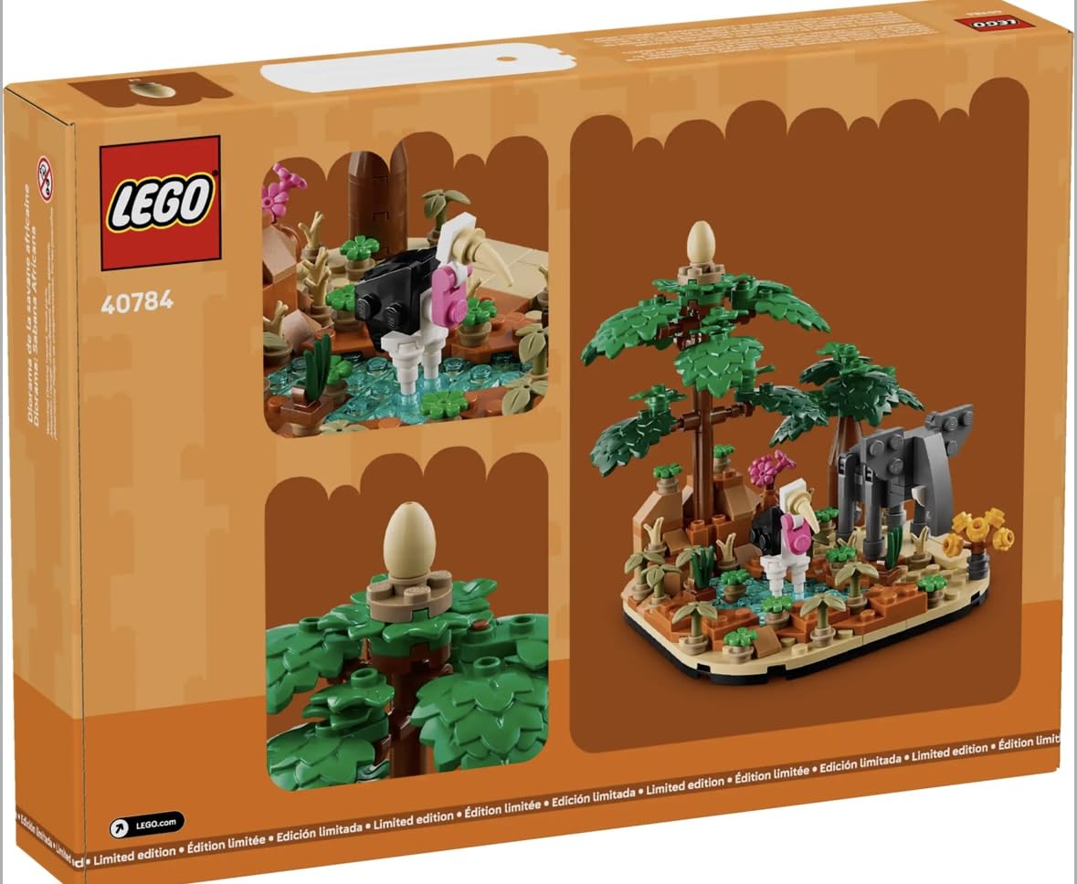 LEGO African Savanna Diorama 40784 showcases a marabou stork for wildlife display.