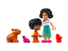 LEGO Anthony's Animal Sanctuary 43251—lush environments inspire storytelling and exploration.