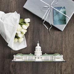 LEGO Architecture 21030 Capitol collectible booklet with design notes