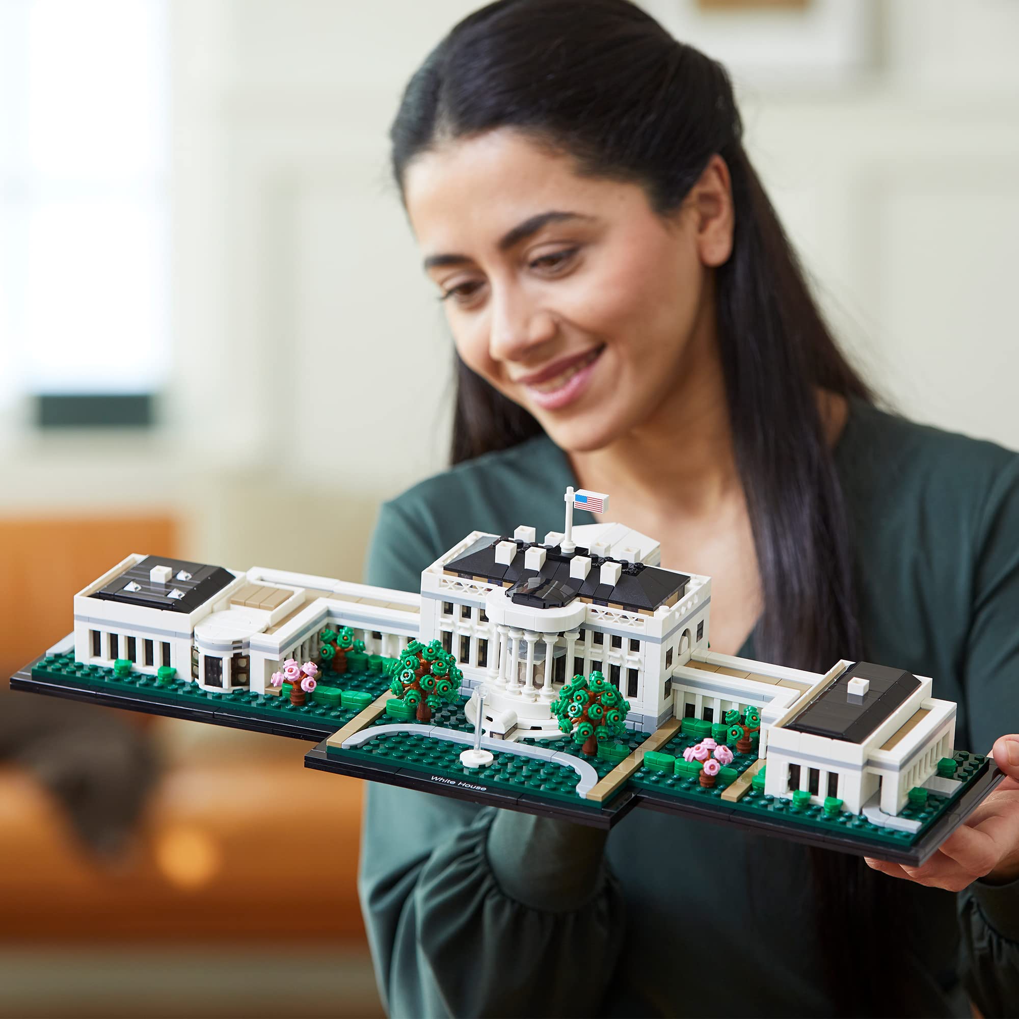LEGO Architecture White House garden scene complements the exterior for a cohesive diorama