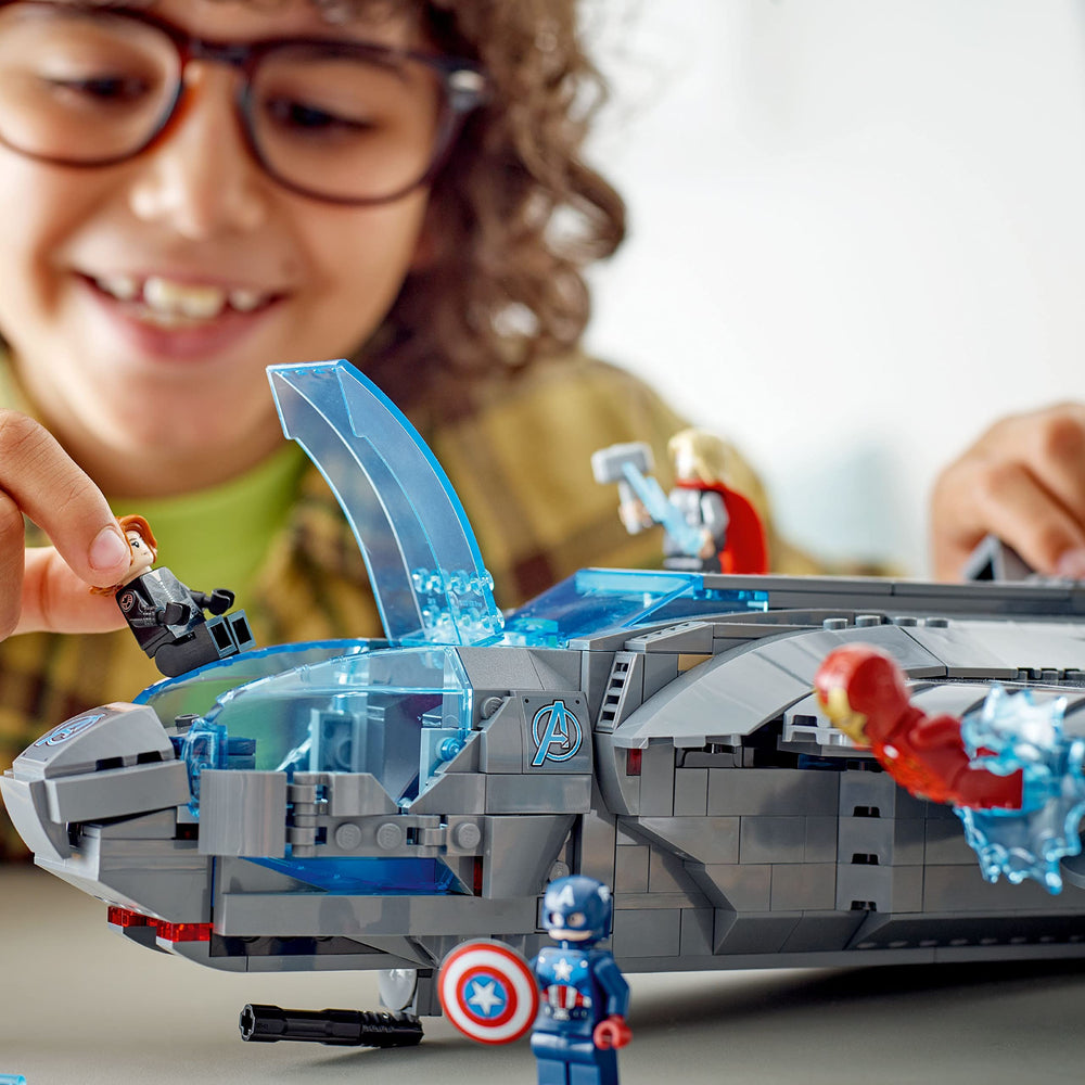 LEGO Marvel Quinjet retractable undercarriage for realistic landings.