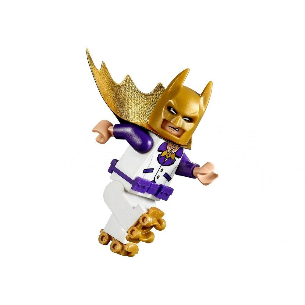 LEGO Batman tears minifig polybag sparks dramatic storytelling on the go.