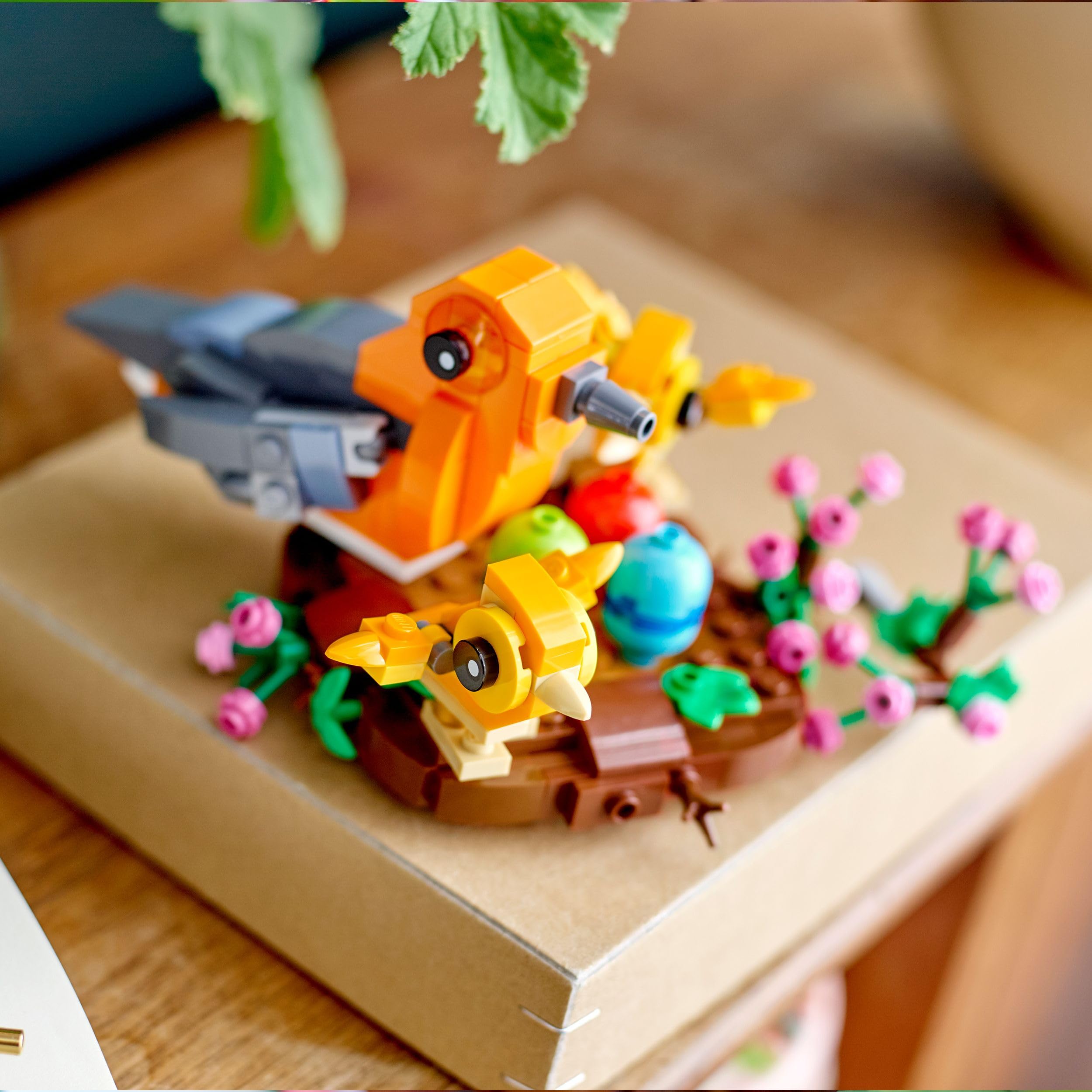LEGO Bird's Nest mama bird with chicks and eggs, removable and pose-ready.