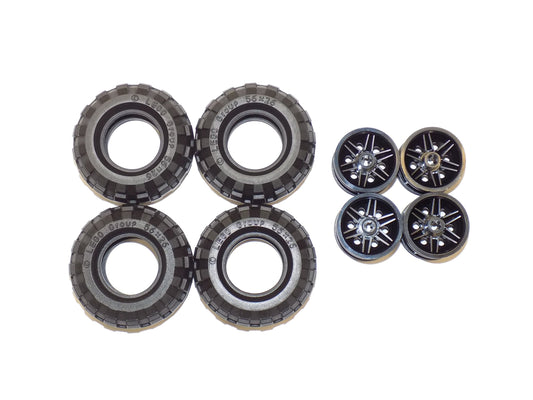 LEGO black wheel pack supports model vehicles with reliable grip.
