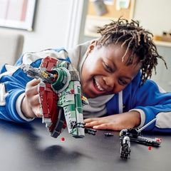 LEGO Boba Fett Starship cockpit opens for easy minifigure access