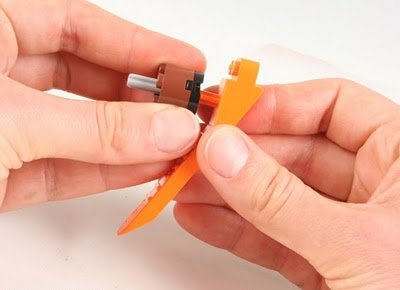 LEGO brick separator 630 enabling faster rebuilds after builds
