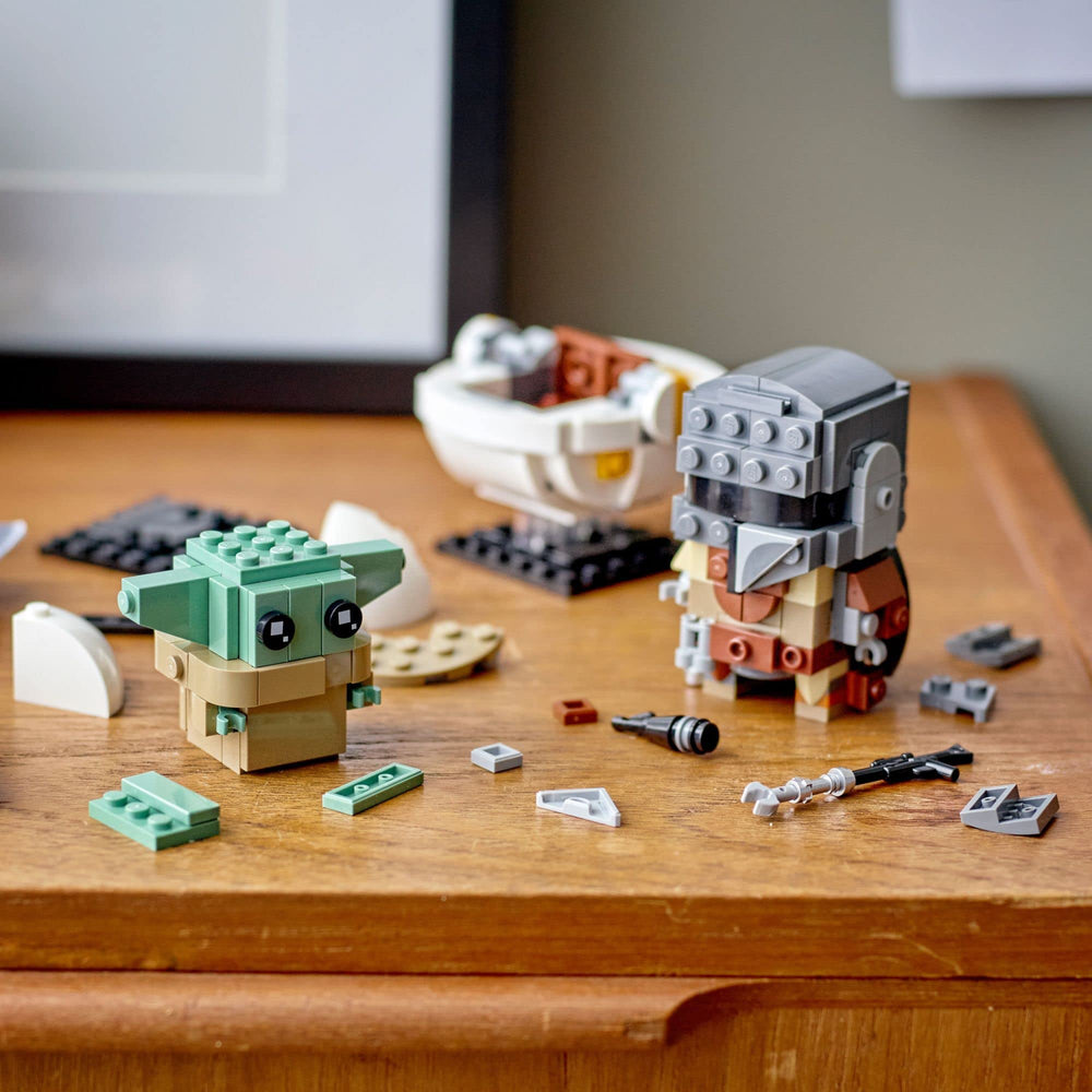 LEGO BrickHeadz Child figure with adjustable ears for varied moods.