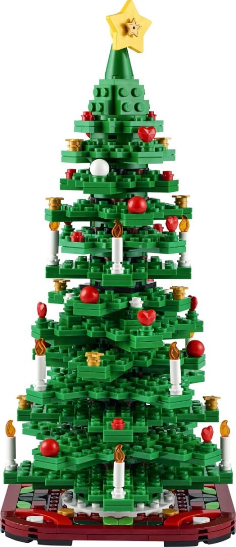 LEGO Christmas Tree 40573 yellow star top adds a classic holiday focal point.