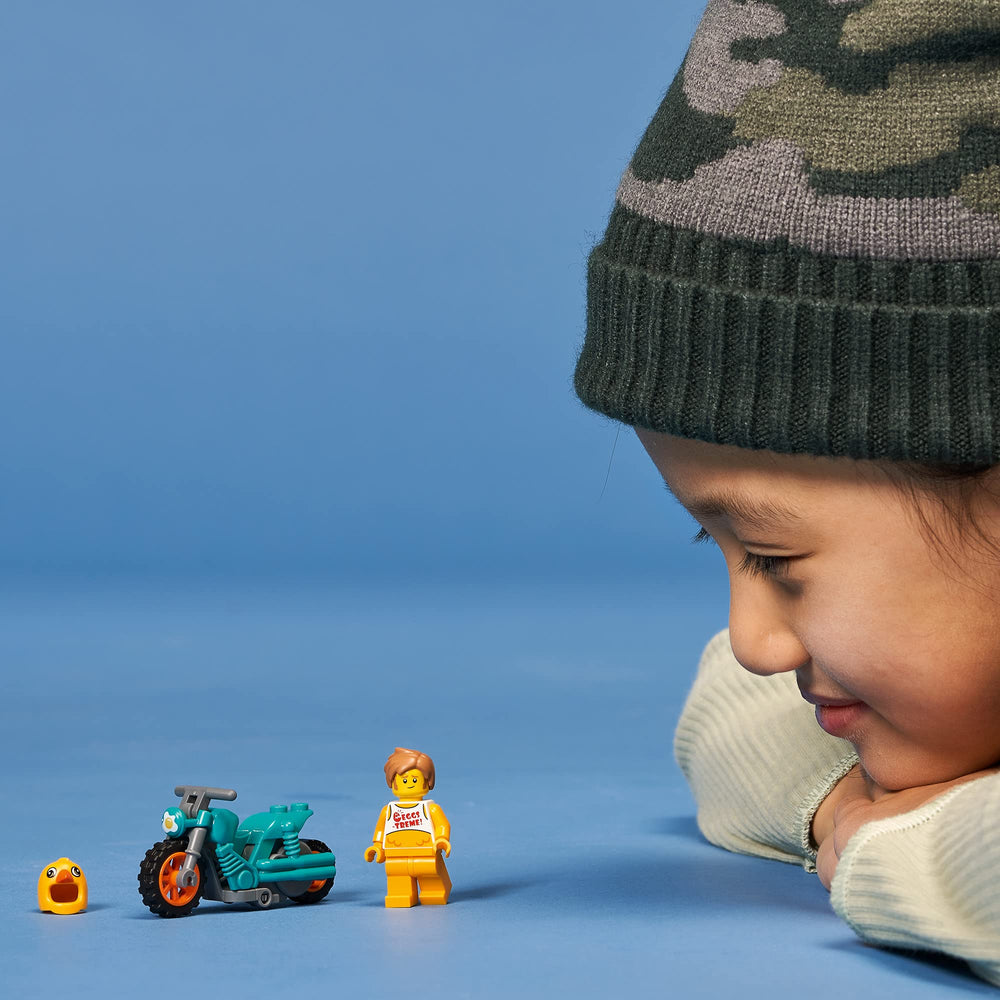 LEGO City Chicken Stunt Bike 60310 box contents ready for quick setup and play