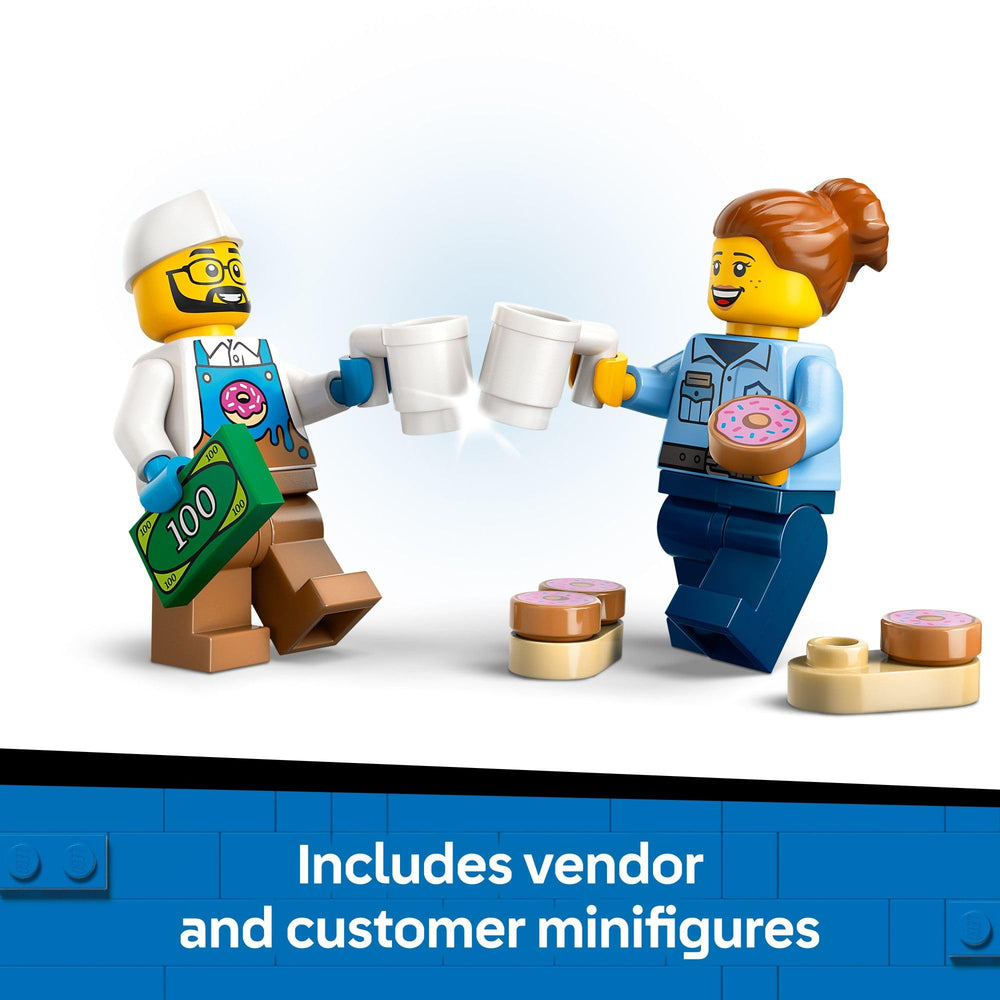 LEGO City Donut Truck coffee machine enhances the café scene during playtime.