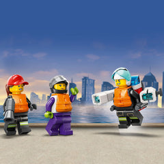 LEGO Builder app guides visualization while assembling the model.