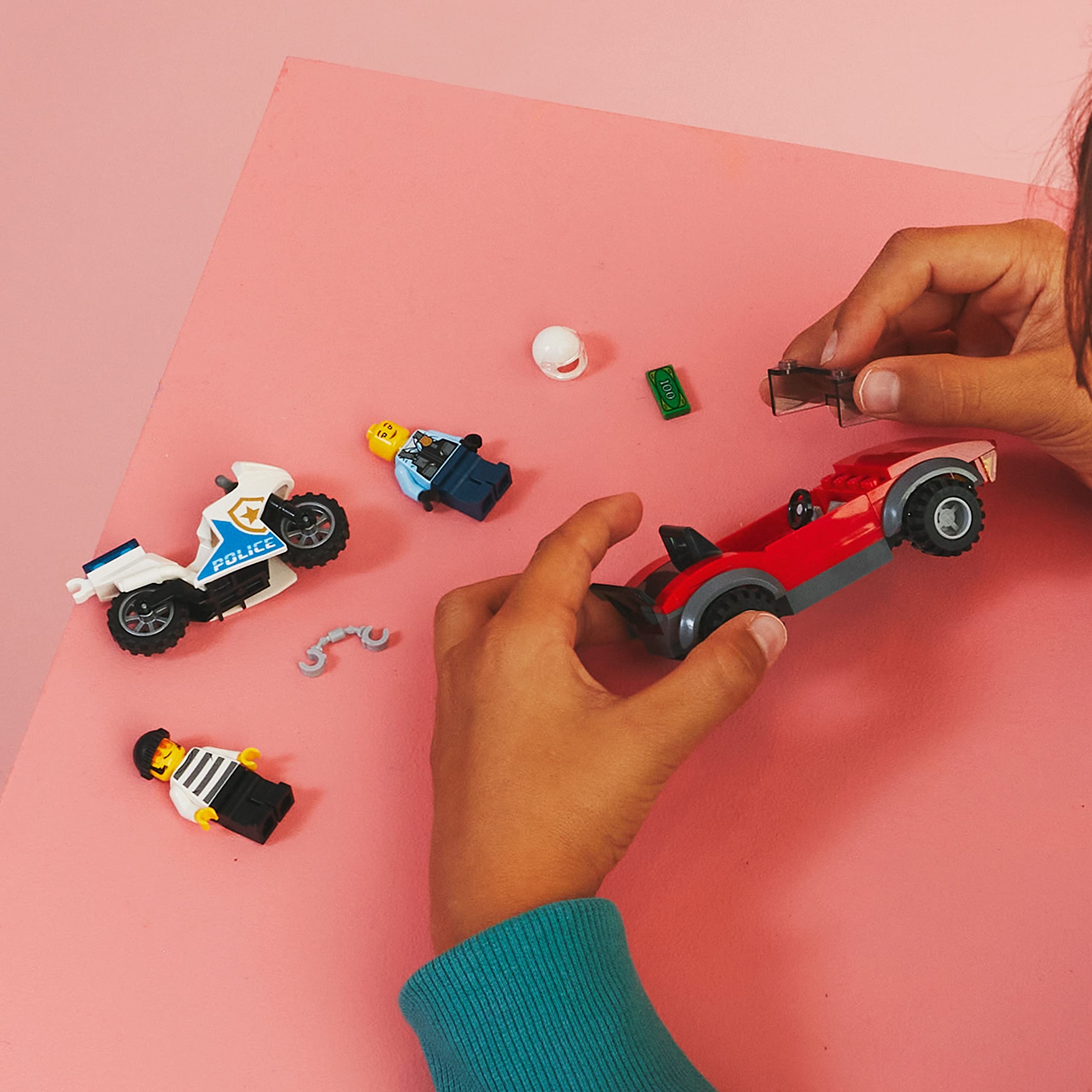 LEGO City Police Bike Chase handcuffs accessory for role-play