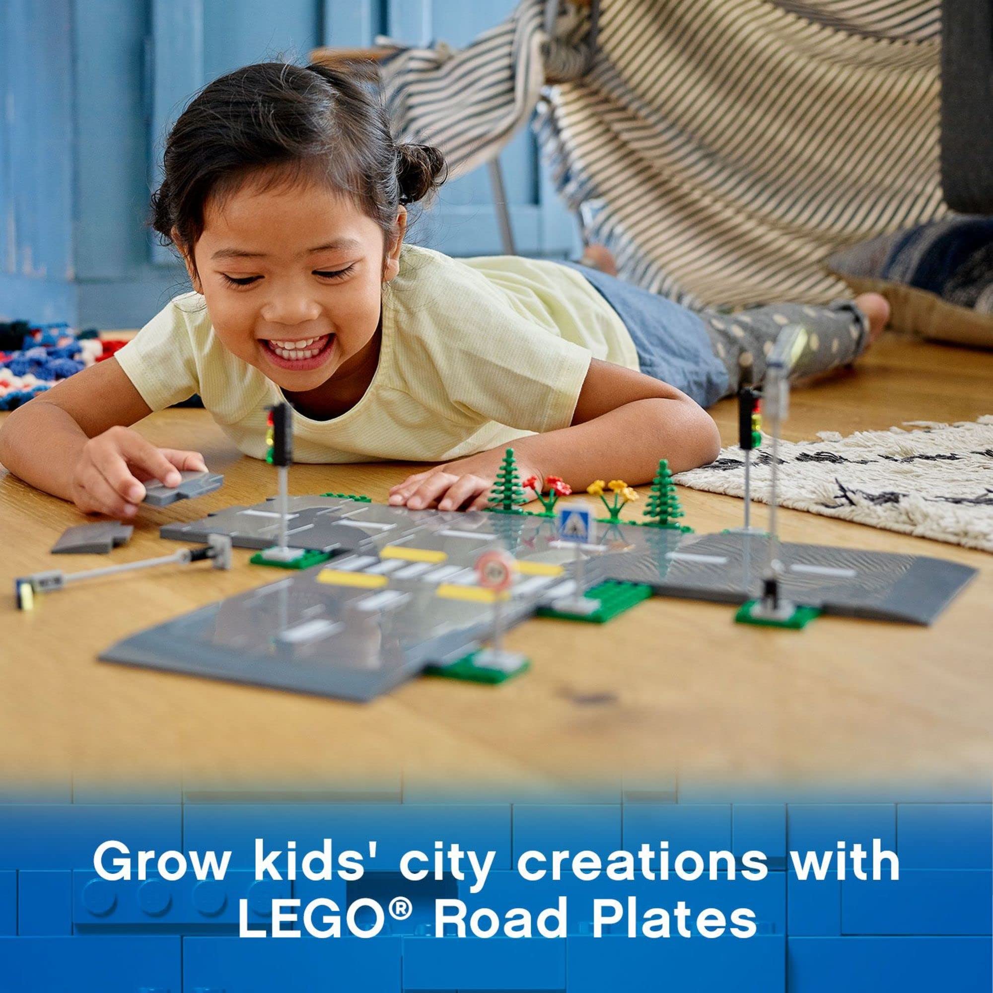 LEGO City Road Plates 60304 traffic lights enhance realistic street scenes
