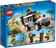 Camera mount for capturing imaginary wildlife moments in LEGO safari