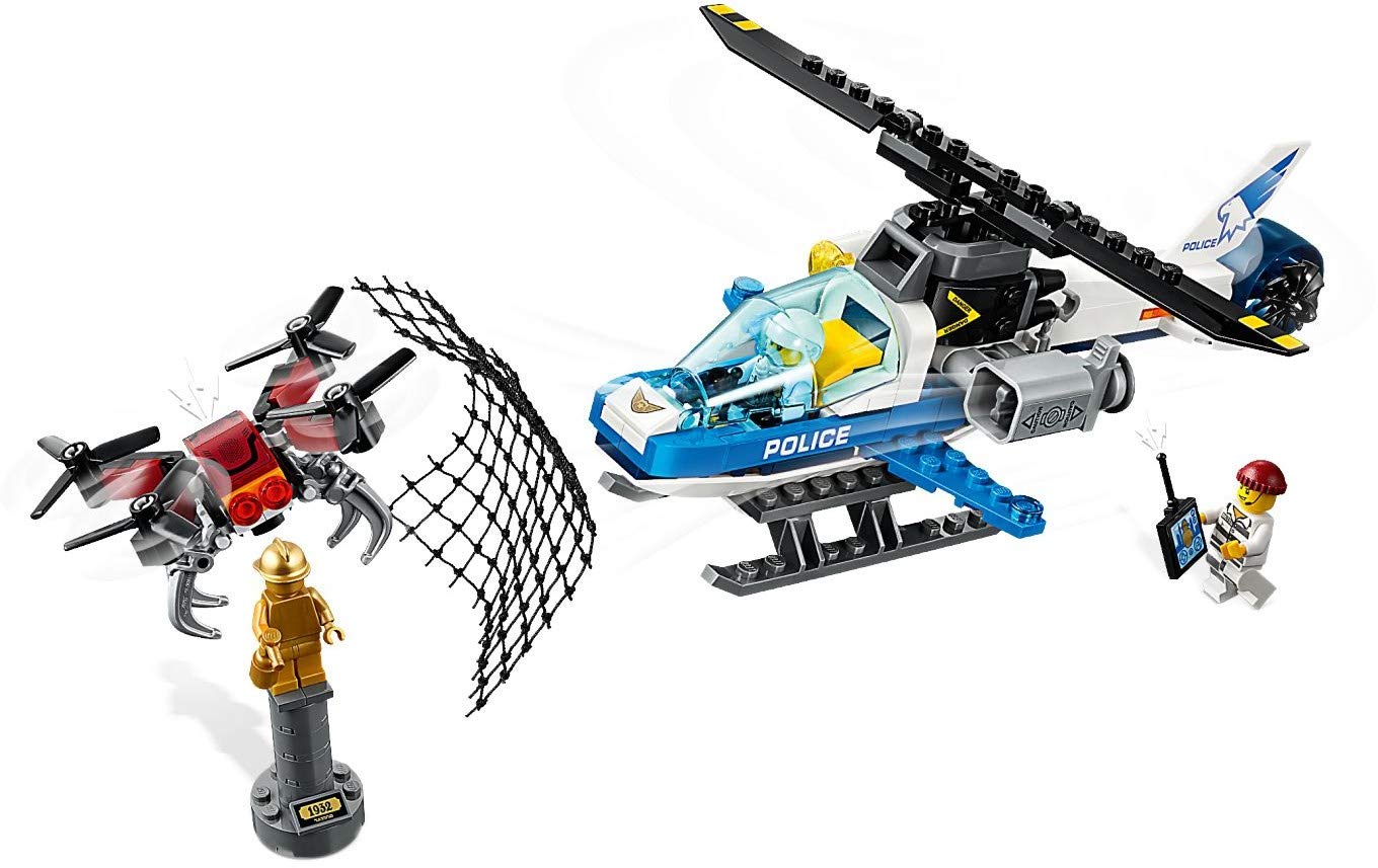 Handcuffs accessory supports police role-play in LEGO City Sky Police Drone Chase.