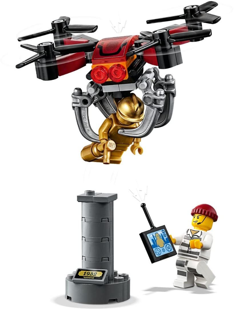 Three minifigures included for quick scene setup in LEGO City Sky Police Chase.