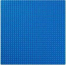 LEGO Classic Blue Baseplate 10714 creates a reliable foundation for imaginative scenes