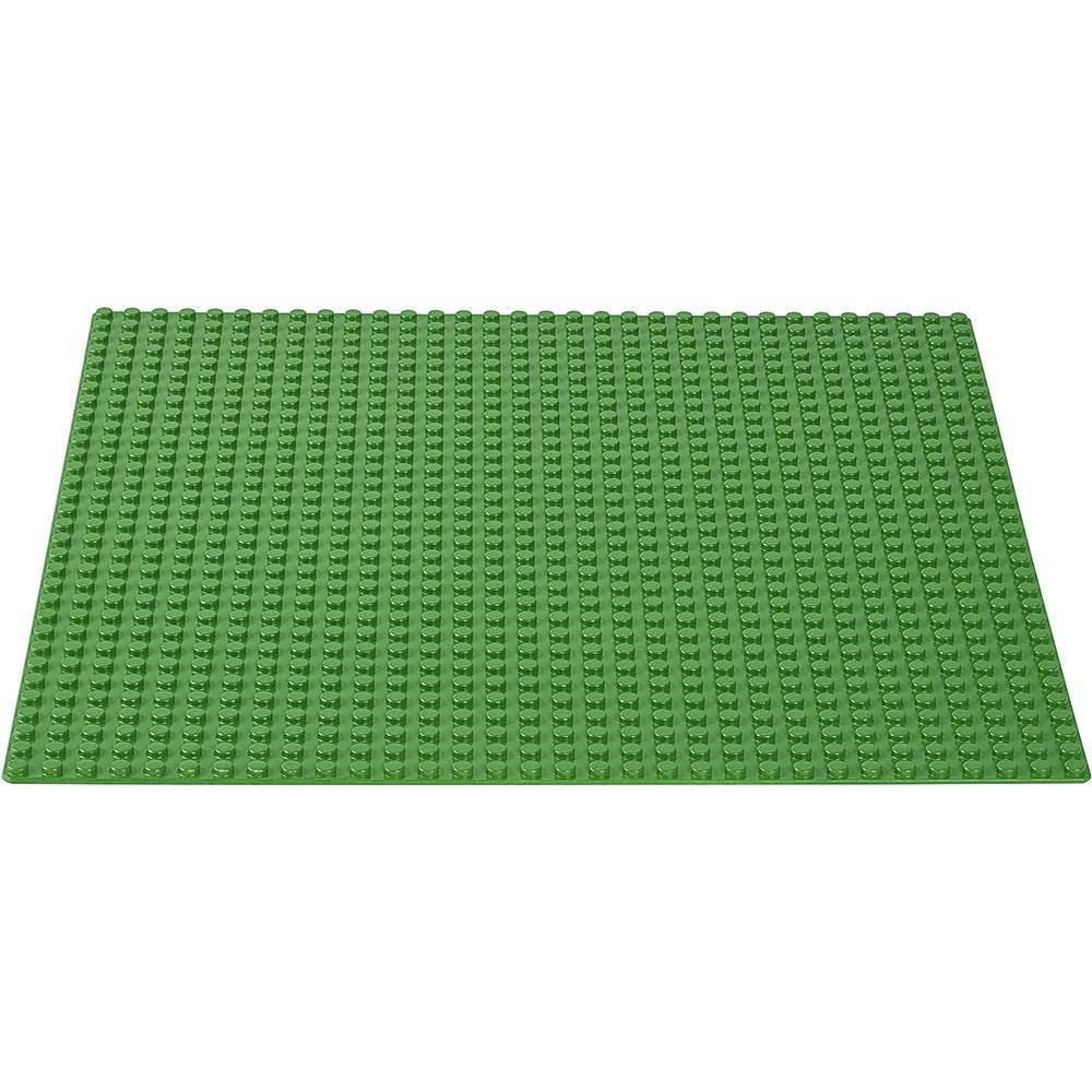LEGO Classic green baseplate 32x32 studs, ideal for building and displaying LEGO creations on a table