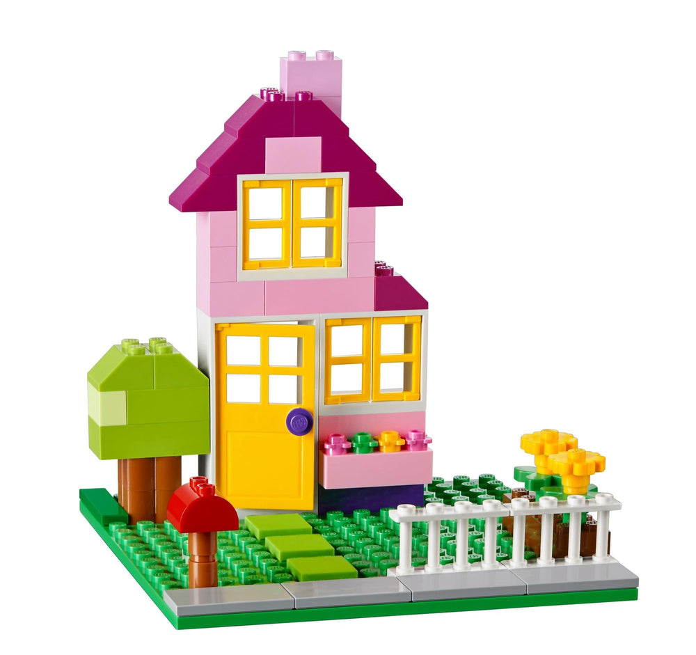 LEGO Classic 10698 storage solution helps tidy rooms after playtime