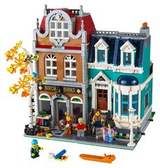 LEGO Creator Expert Bookshop 10270 clock and chameleon add whimsical charm