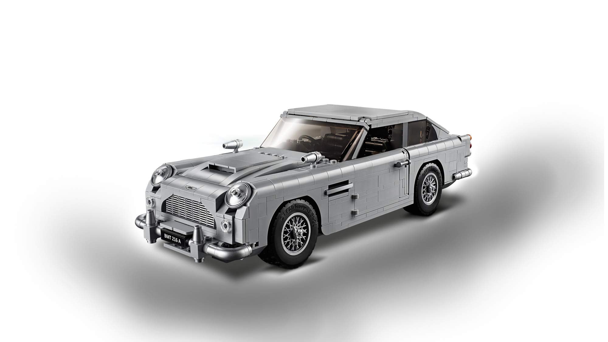 LEGO Creator Expert James Bond DB5 rotating license plate adds authentic spy detail for display.