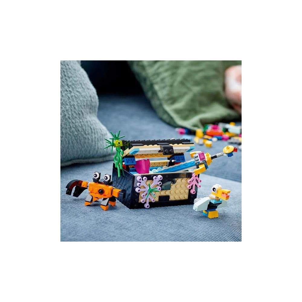 LEGO Creator Fish Tank 31122 exclusive packaging showcases collectible appeal