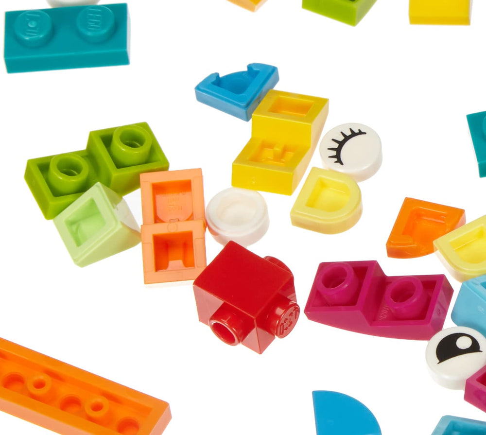 LEGO Creator Free Fish Builds 30545 small brick pile, ready for quick creative mix