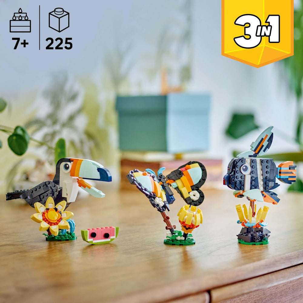LEGO Creator Wild Animals Tropical Toucan wings movement highlights adjustable play
