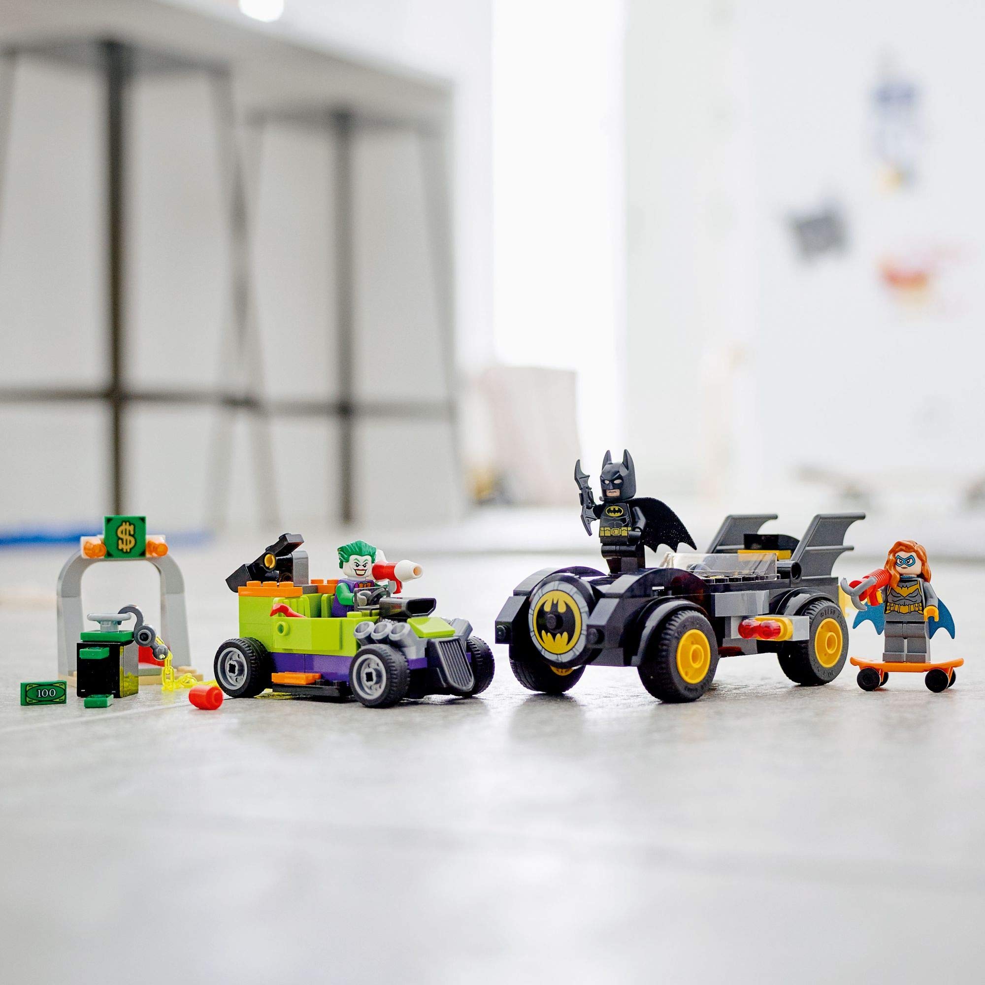 LEGO DC Batman Batmobile dimensions and playability for small hands