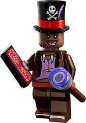 Aurora minifigure small treasure to decorate desks