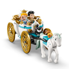 LEGO Disney Cinderella Rolling Floor enables dancing and magical scene play.