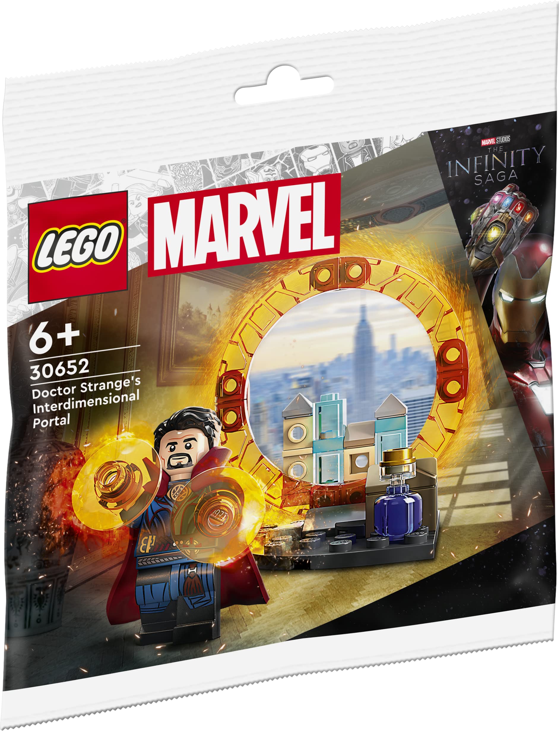 LEGO Doctor Strange interdimensional portal polybag figure for imaginative play and display.