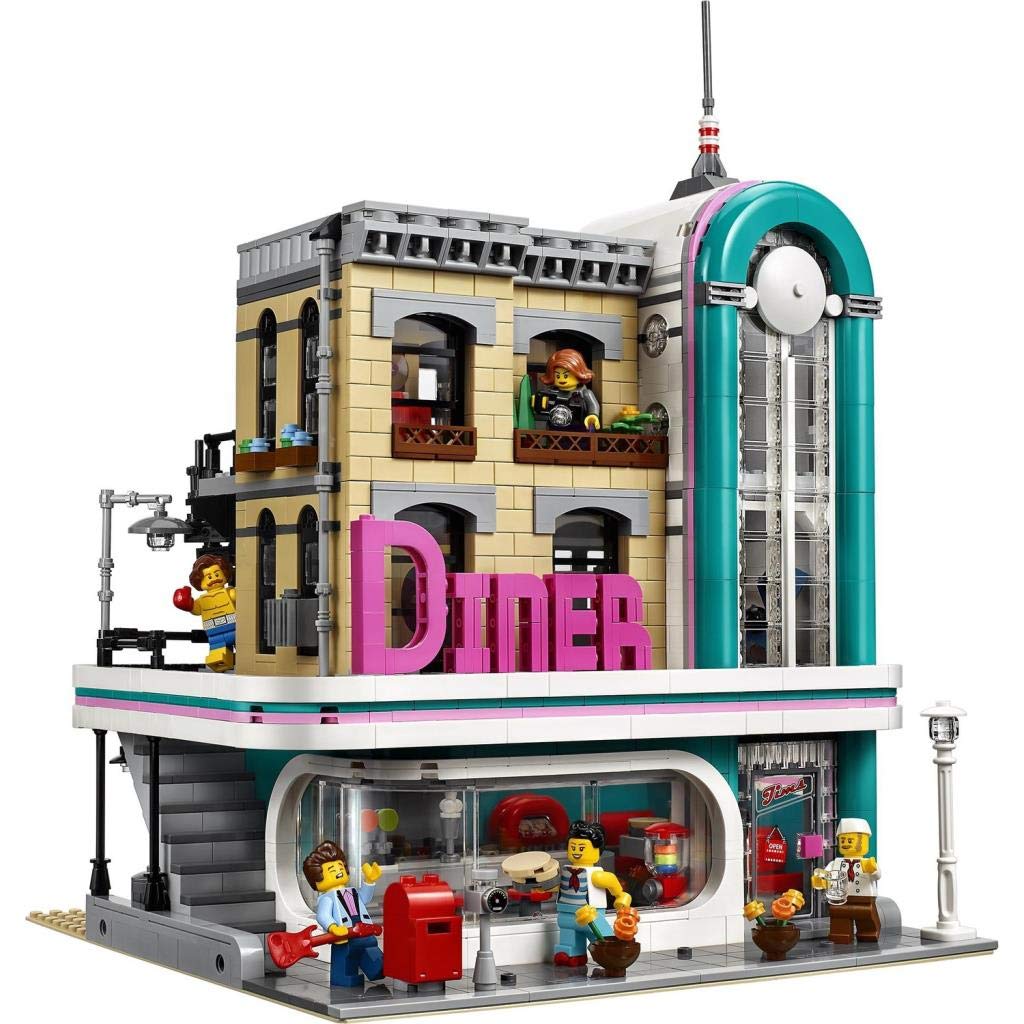 LEGO Downtown Diner boxing gym area for dynamic play scenarios