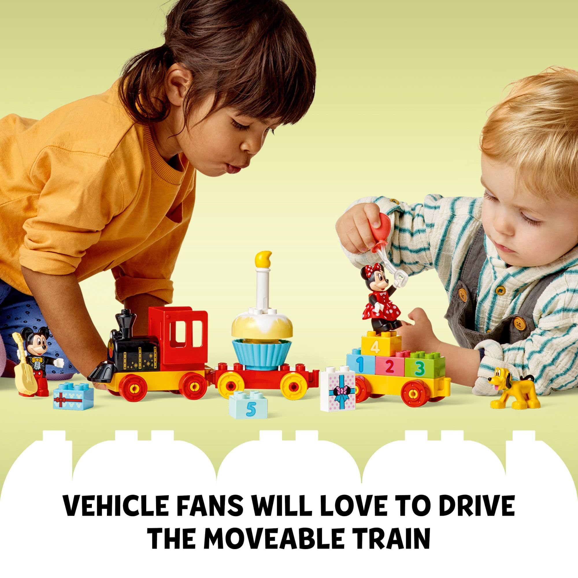 Five stackable number bricks support early counting with LEGO DUPLO play.