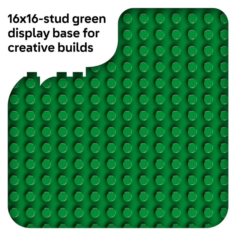 LEGO DUPLO baseplate on the go supports portable display and transport.