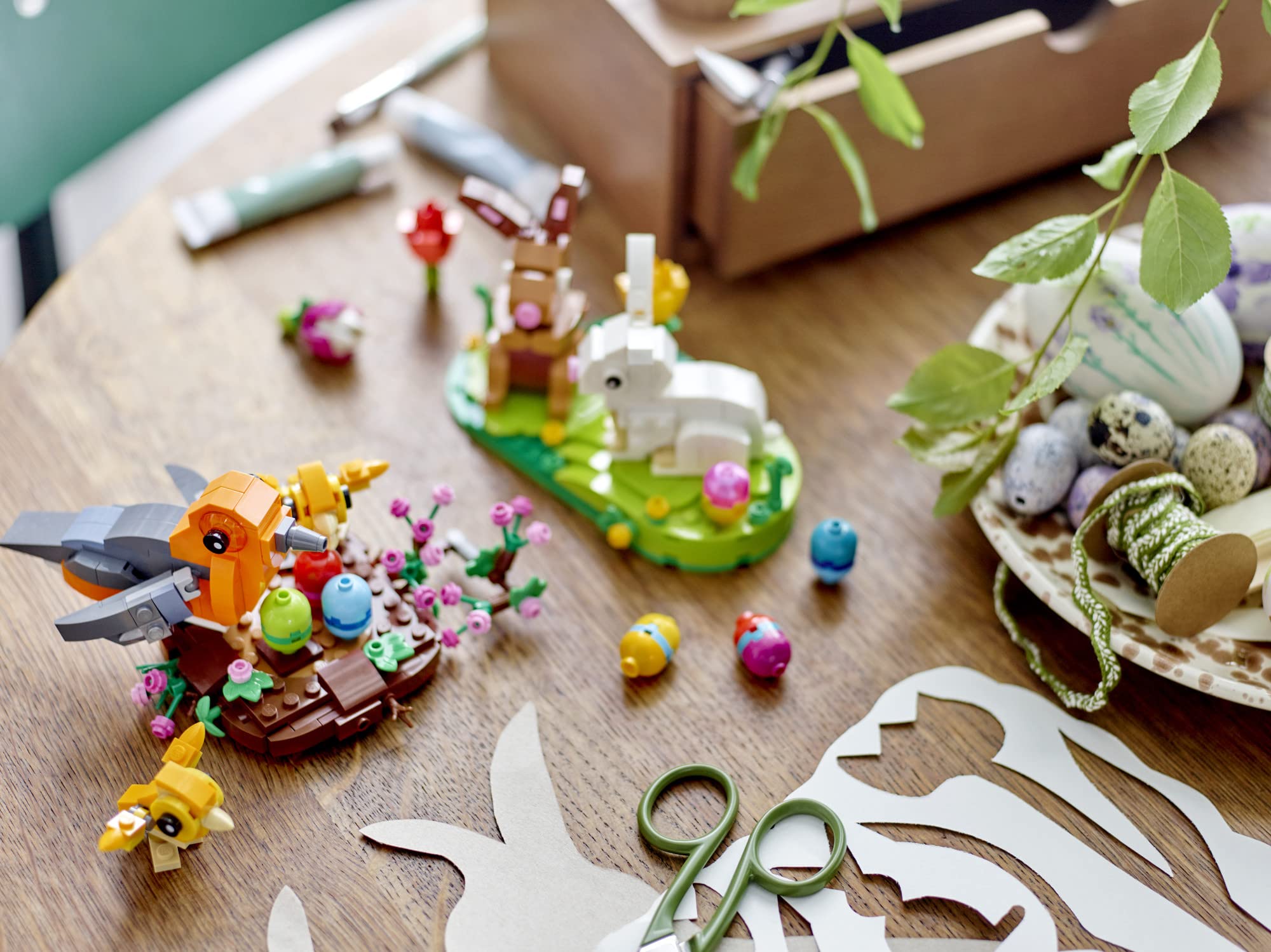 LEGO Easter Rabbits 40523 pink opalescent egg adds a sparkling focal point