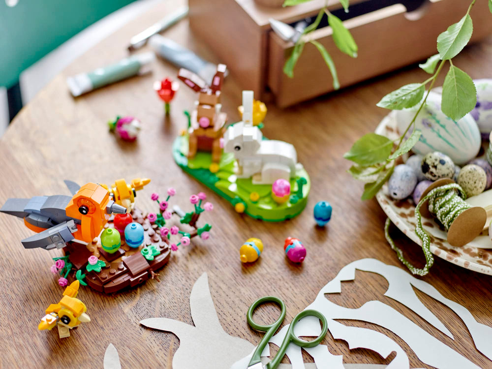 LEGO Easter Rabbits 40523 pink opalescent egg adds a sparkling focal point