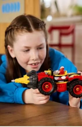 LEGO Egg Drillster vehicle with rotating drill ready for battles.